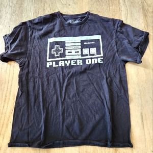 Women's Nintendo T-shirt Large